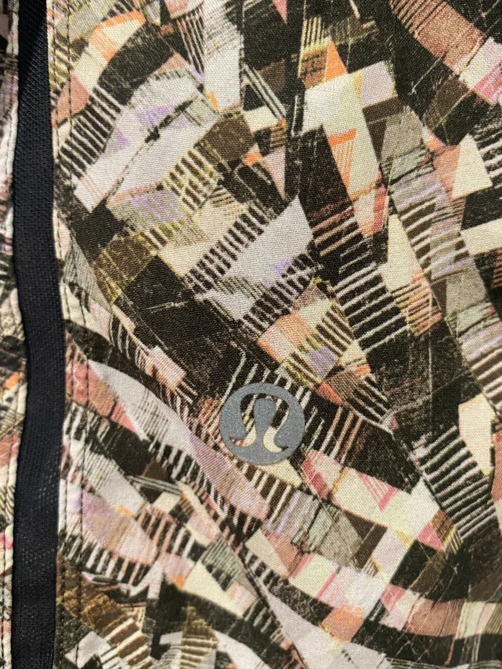LuLuLemon, Pace Breaker Lined Short 9